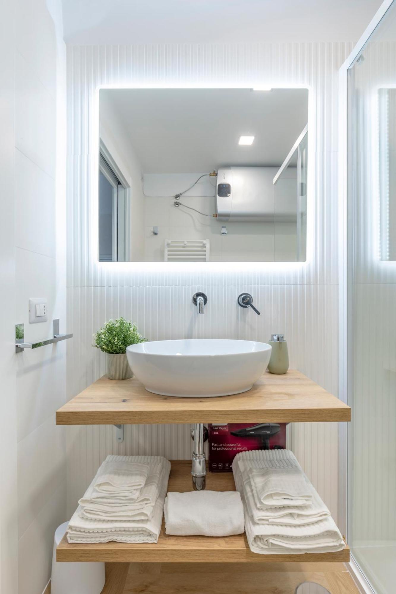 Orefici 8 Home نابولي المظهر الخارجي الصورة